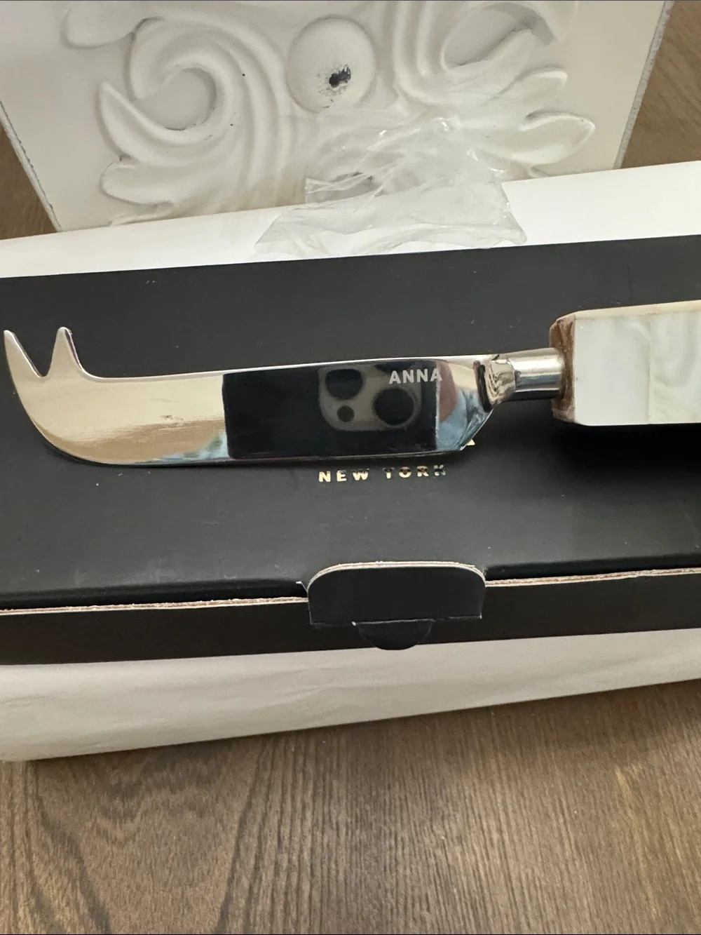 #243 ANNA Mother of Pearl Handle Cheese Knives - Set of 2 - NEW IN BOX